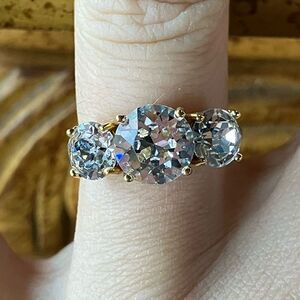 Swarovski Crystal Sterling Silver Ring Size 5.75